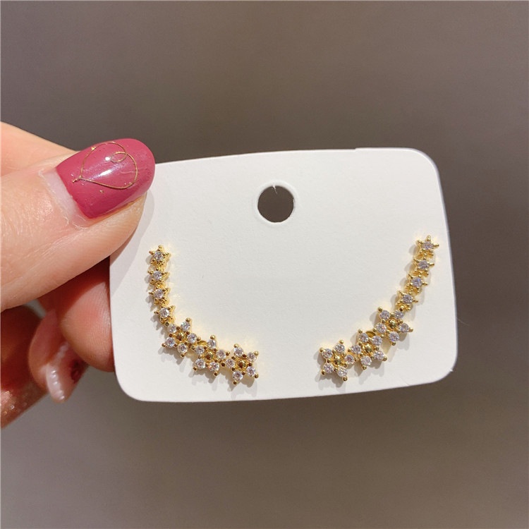 Bông Tai Ngôi Sao Năm Cánh Đính Đá Lấp Lánh