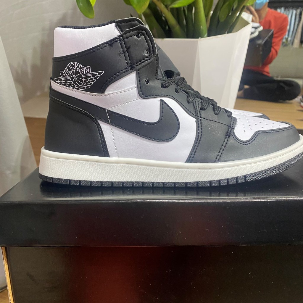 Giày jordan 1 cổ Cao❤️full bill + box❤️ jordan đen trắng cổ cao [ảnh thật + video] jordan panda