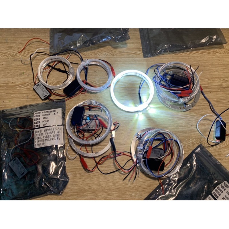 Giá 1 Vòng Led Thiện Thần Angel Eyes Độ Bi 3.0inch