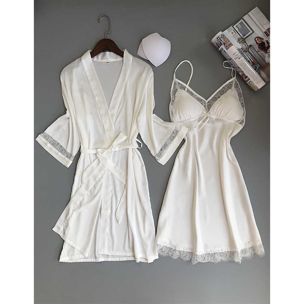 Set áo choàng và đầm ngủ hai dây satin bóng cho phái nữ