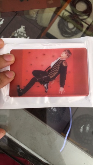 Lomo card BTS nhựa pilu thẻ ảnh nhóm nhạc Hàn Quốc độc đáo
