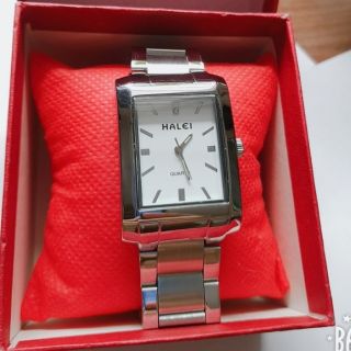 Đồng Hồ Nữ Nhãn Hiệu HALEI Cực Kỳ Sang Chảnh