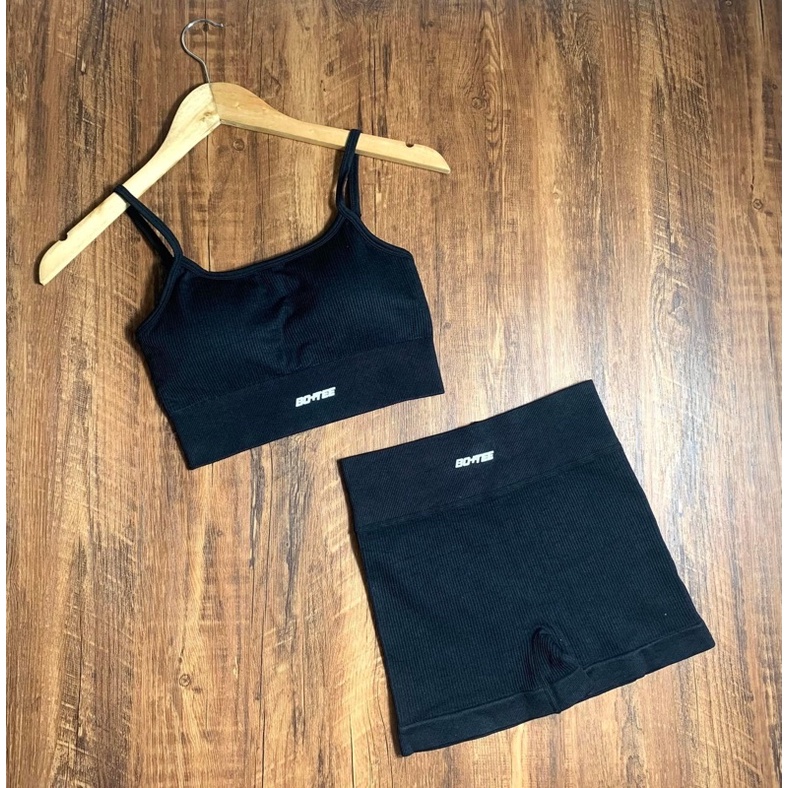 Set Botee áo 2 dây quần đùi tập gym yoga