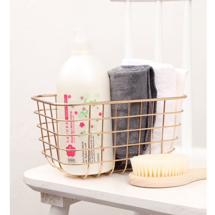 Sữa Tắm Dưỡng Ẩm Trắng Da Besense Skin Nhật Bản Giúp Da Căng Mượt, Sáng Mịn Tự Nhiên, Chống Lão Hóa 1000ml | BigBuy360 - bigbuy360.vn