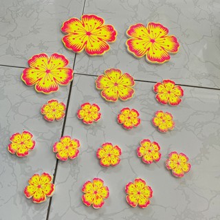 Hoa mai xốp dán tường