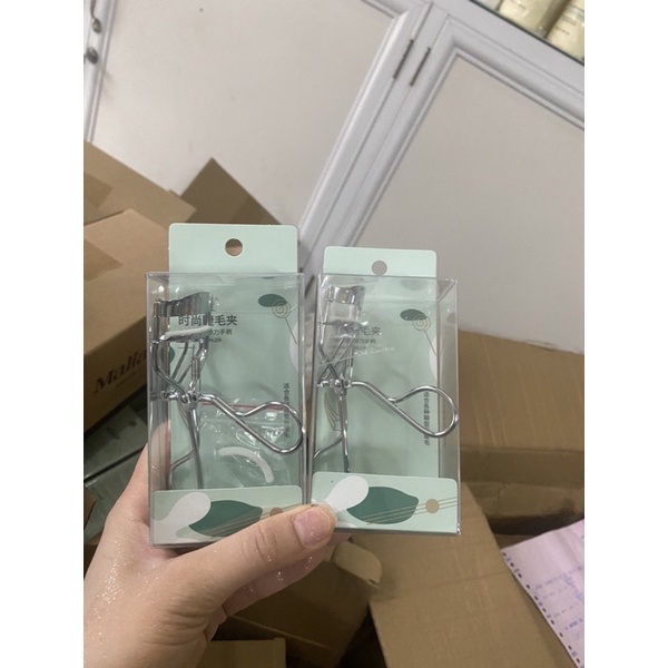 Kẹp Bấm Mi Mềm Dẻo