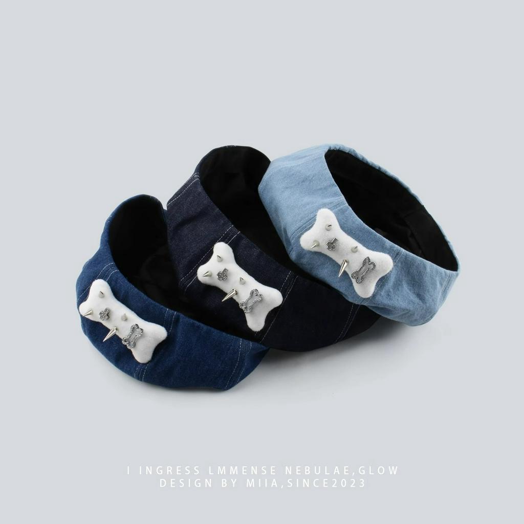 Mũ Beret Đính Đinh Tán Phong Cách Retro Cá Tính Cho Nữ