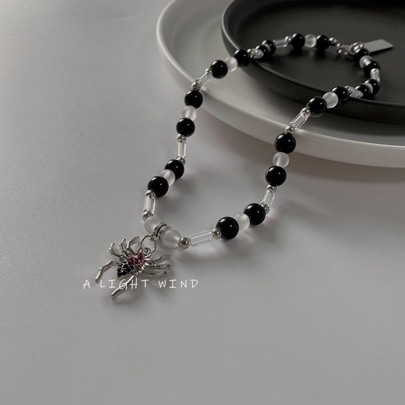 Vòng cổ chuỗi hạt tròn màu đen phối mặt hình nhện phong cách hip hop 19A1291 thời trang nam nữ