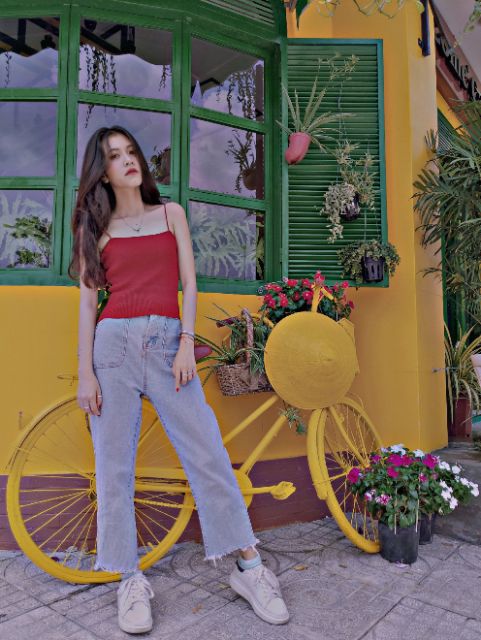 Áo hai dây len dệt kim siêu mềm và co giãn tốt | BigBuy360 - bigbuy360.vn