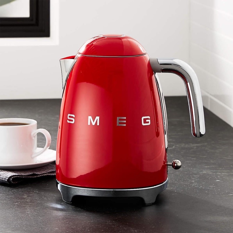 Ấm đun nước siêu tốc SMEG KLF03 nhiều màu sắc không chỉnh nhiệt