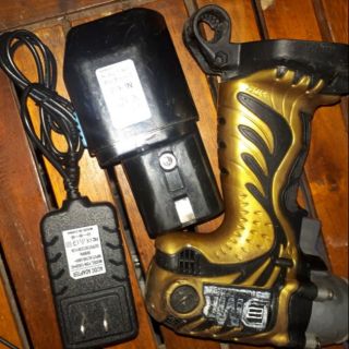 Pin Hitachi 12Volt 4Ah đóng sẵn Li-ion cho máy khoan bắt vít bãi Nhật nhận sạc adapter