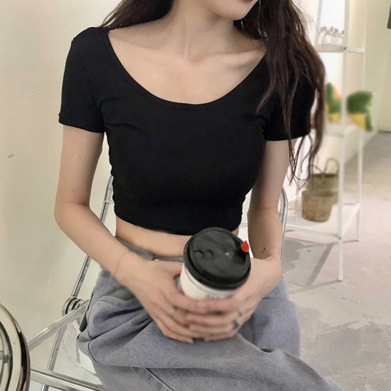 Áo thun nữ, áo croptop đen trắng chất thun gân mềm mịn mát co giãn thoải mái -A22