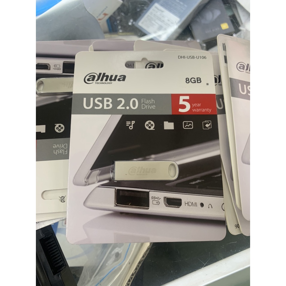 USB 8Gb Dahua 2.0 - Hàng Chính Hãng Bảo Hành 5 Năm