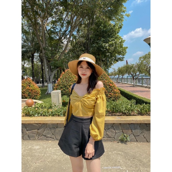 [RÁCH STORE] ÁoKiểuCrop-trễvai-xếpngực-taydàibo(46436)