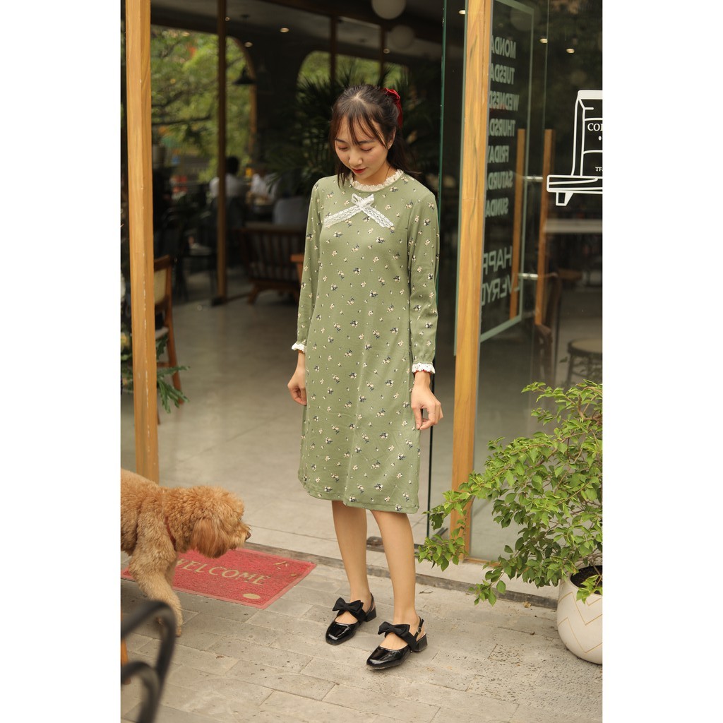 Váy len tăm hoa xanh phối ren siêu xinh