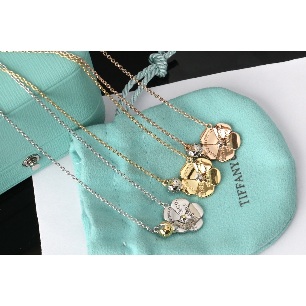 Vòng cổ Mạ Vàng Hồng 18K Phối Mặt Hình Bông Hoa Xinh Xắn