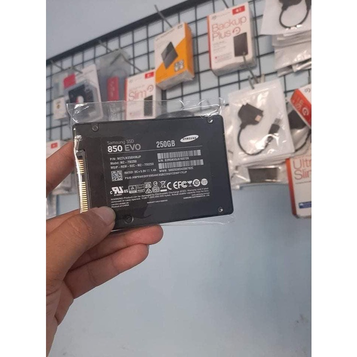 SIEU KHUYẾN MẠI □Ổ cứng SSD 250GB 850 Evo Samsung 2.5-Inch SATA III