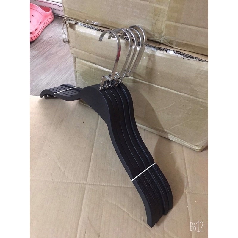 COMBO 10 móc nhựa bọc đệm vai chống trơn tuột siêu dễ thương và bền đẹp dáng gỗ tre