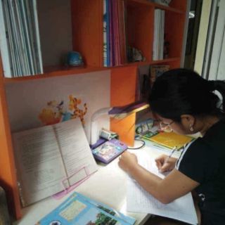 KẸP SÁCH SẮT