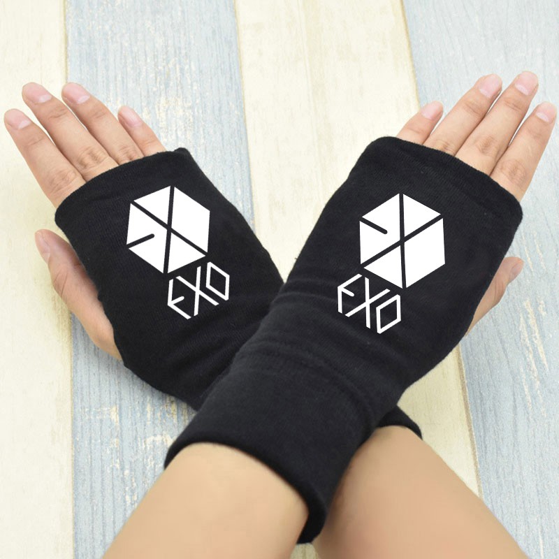 Găng tay E X O Xỏ Hở Ngón ấm áp ulzzang Hàn Quốc cho nam nữ mùa thu đông