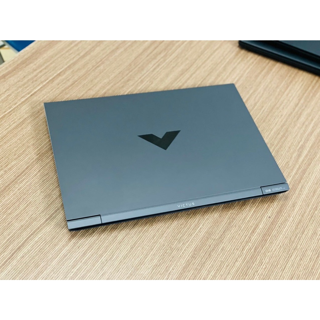 LAPTOP  HP Gaming Victus 16