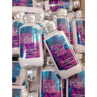 Sữa dưỡng thể Bath Body Works Dark Kiss với Vitamin E 236ml