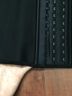 Latex Trang Cua
