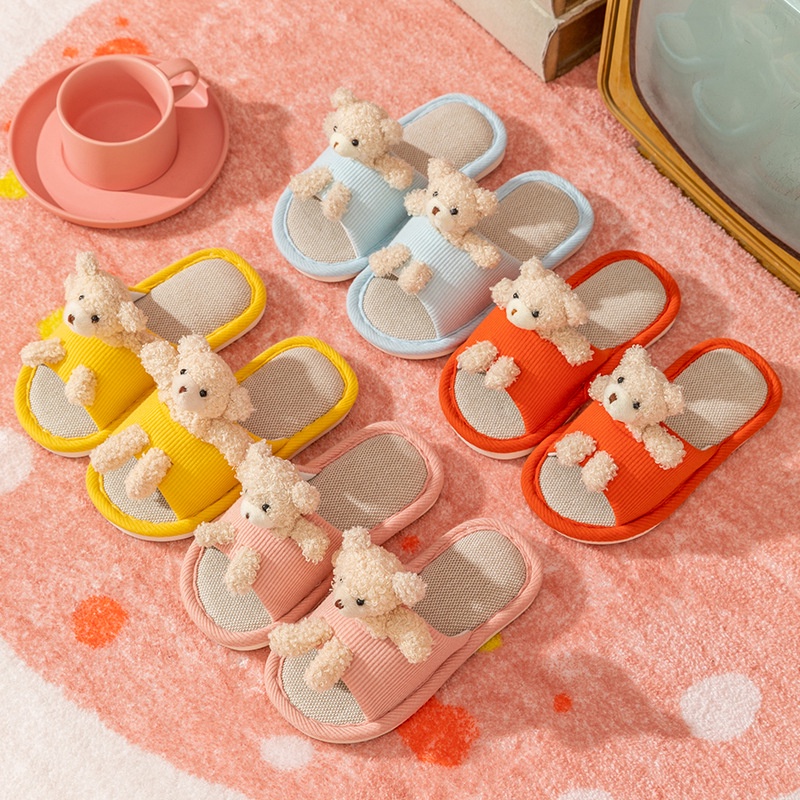 Dép đi trong nhà AMILA chất liệu cotton lanh thoáng khí hình gấu dễ thương cho bé