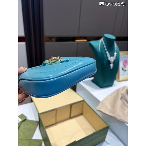 Túi xách Gc jackie hàng da thật sz 19 sẵn ship trắng, hồng, đen