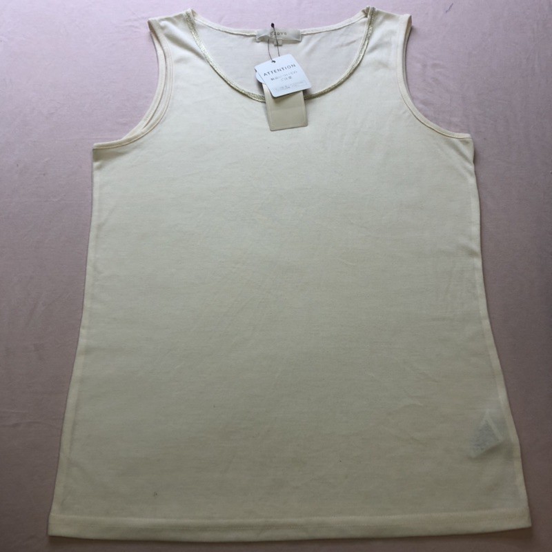 Áo Thun Nữ Ba Lỗ Grove Xuất Nhật Kem Cổ Thuyền Viền Kim Tuyến Sát Nách - Size L