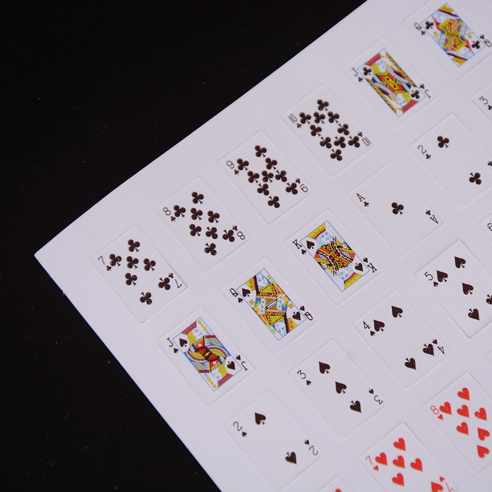 Bộ Bài Poker Mini Tỉ Lệ 1: 12 Trang Trí Nhà Búp Bê