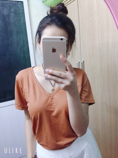 Áo phông Zara Basic cổ tim