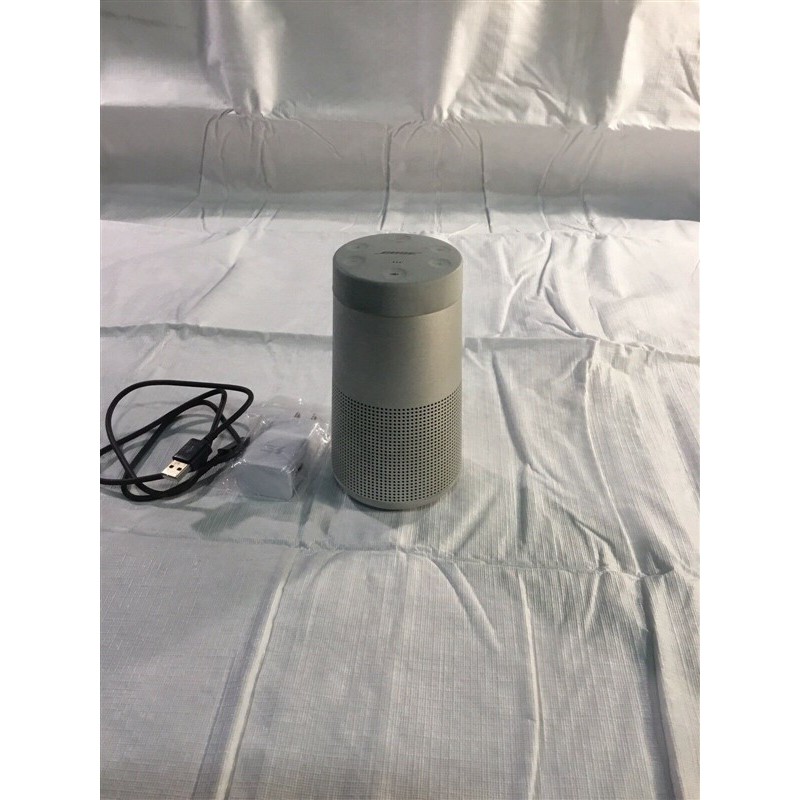 Loa bluetooth không dây Bose Soundlink Revolve