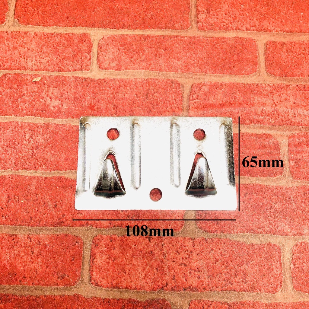 Móc giá treo bình nóng lạnh 15 lít, 30 lít, 40 lít (Giá 1 chiếc)