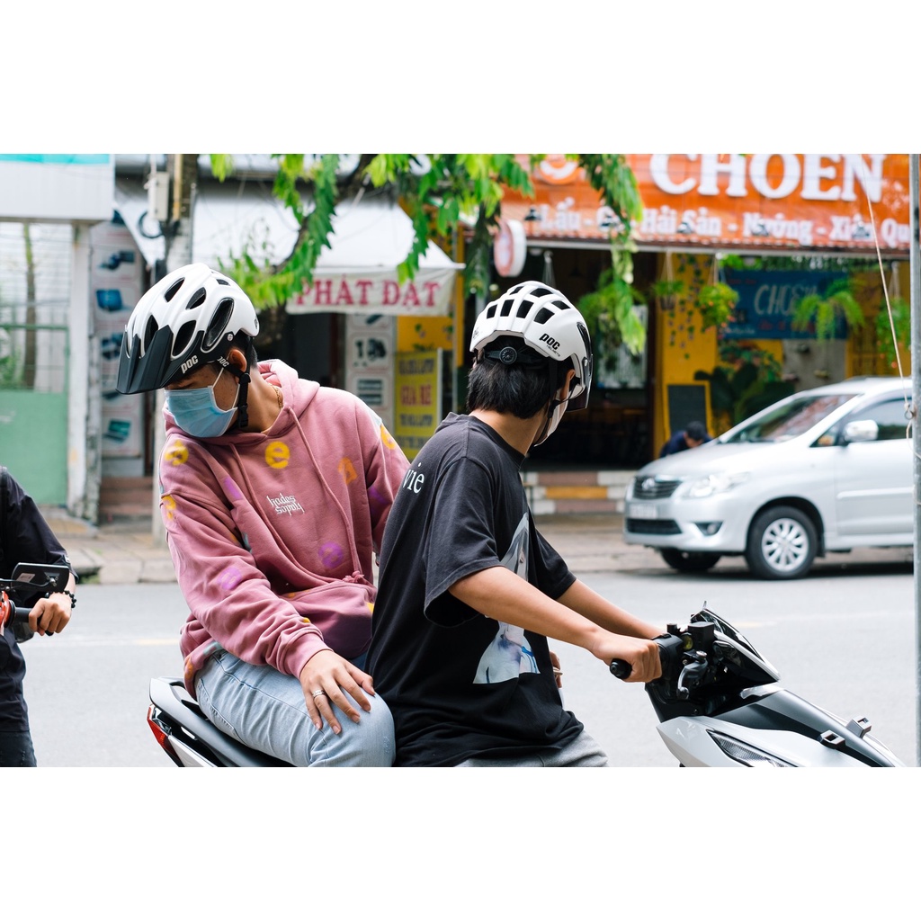 MŨ BẢO HIỂM THỂ THAO POC 07 ĐỦ MẪU TẶNG KÈM TÚI VÀ HỘP