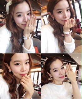 Nhẫn nữ đính hạt