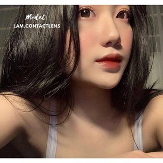 Kính áp tròng đen giãn to