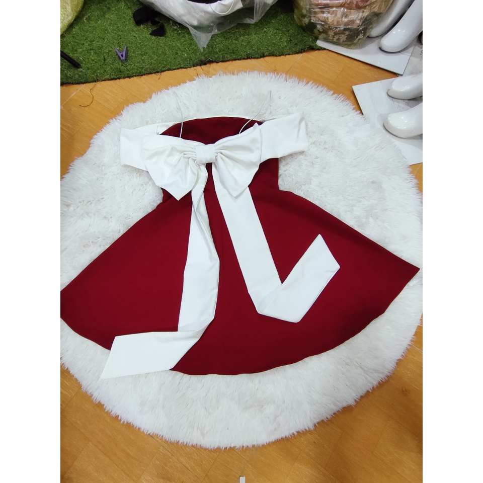 Đầm cúp trễ vai phối nơ trắng sau lưng siêu xinh. Váy đẹp dự tiệc | BigBuy360 - bigbuy360.vn