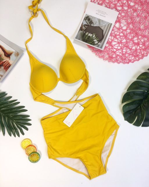 Đồ bơi liền ảnh vàng siêu hot ( kèm hình thật)