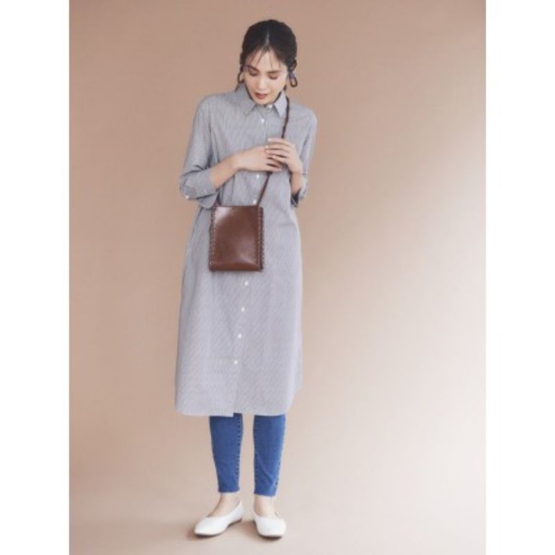 Váy sơ mi Uniqlo cổ đức tay lỡ authentic