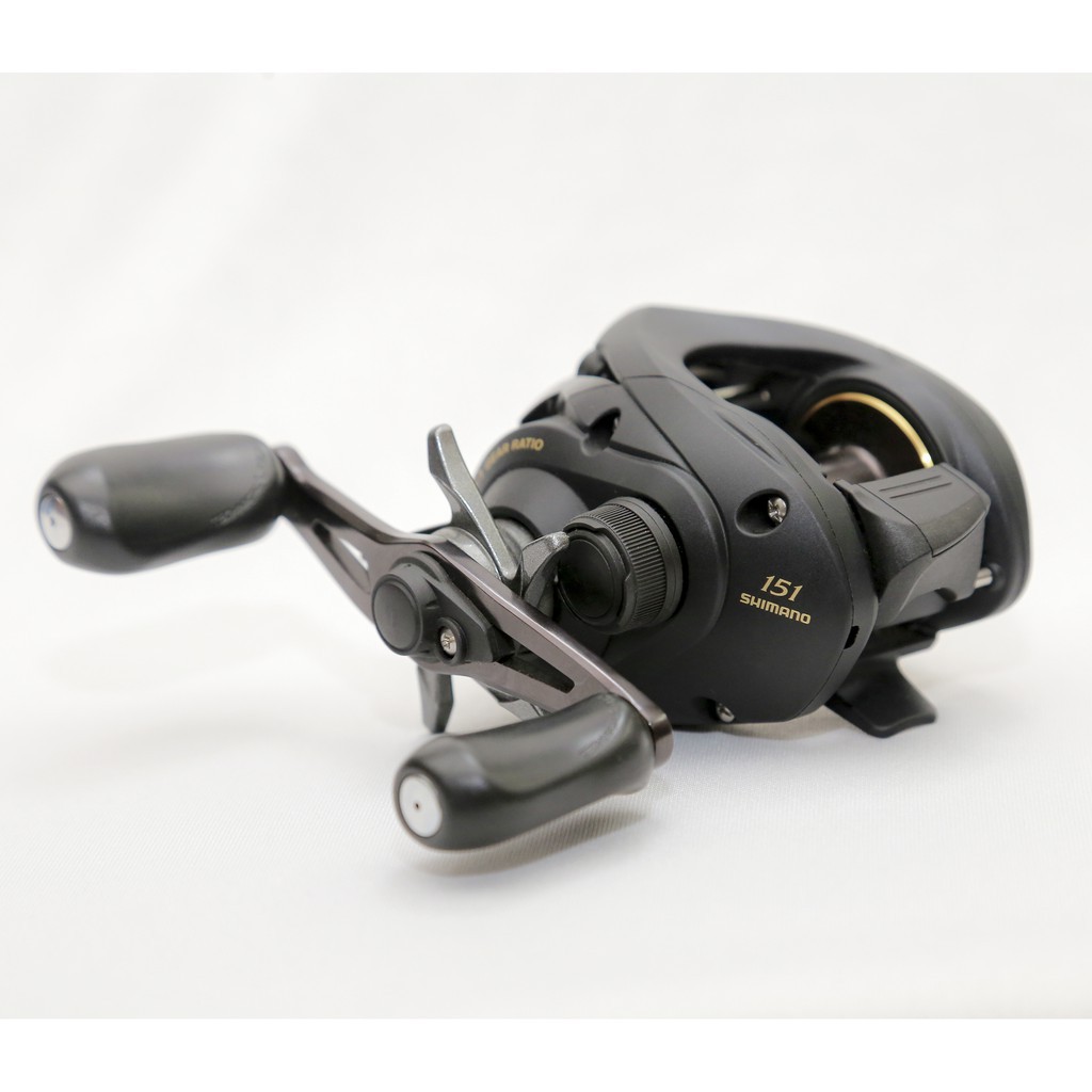 Máy Câu Ngang Shimano Caius 151A: Tay Trái