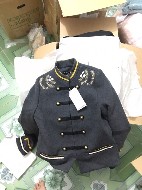 Khoác dạ Zara Auth