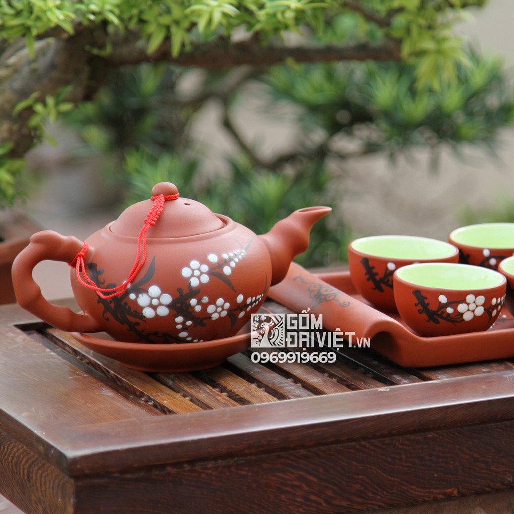 Bộ ấm chén uống trà tử sa Bát Tràng dáng quả hồng khay chữ nhật vẽ hoa đào