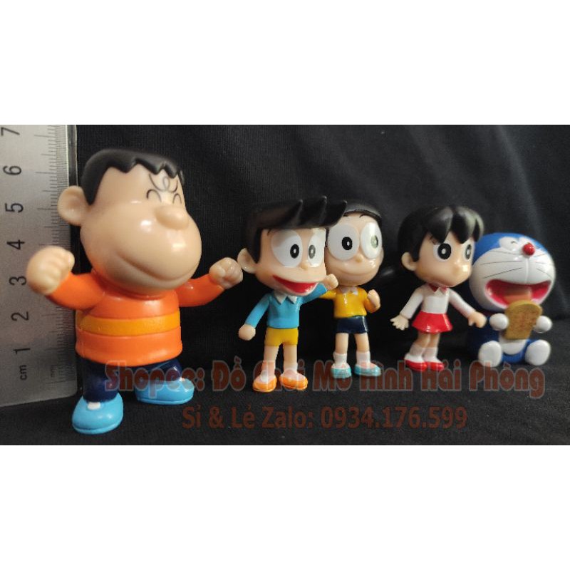 Bộ mô hình Doreamon giá siêu rẻ.