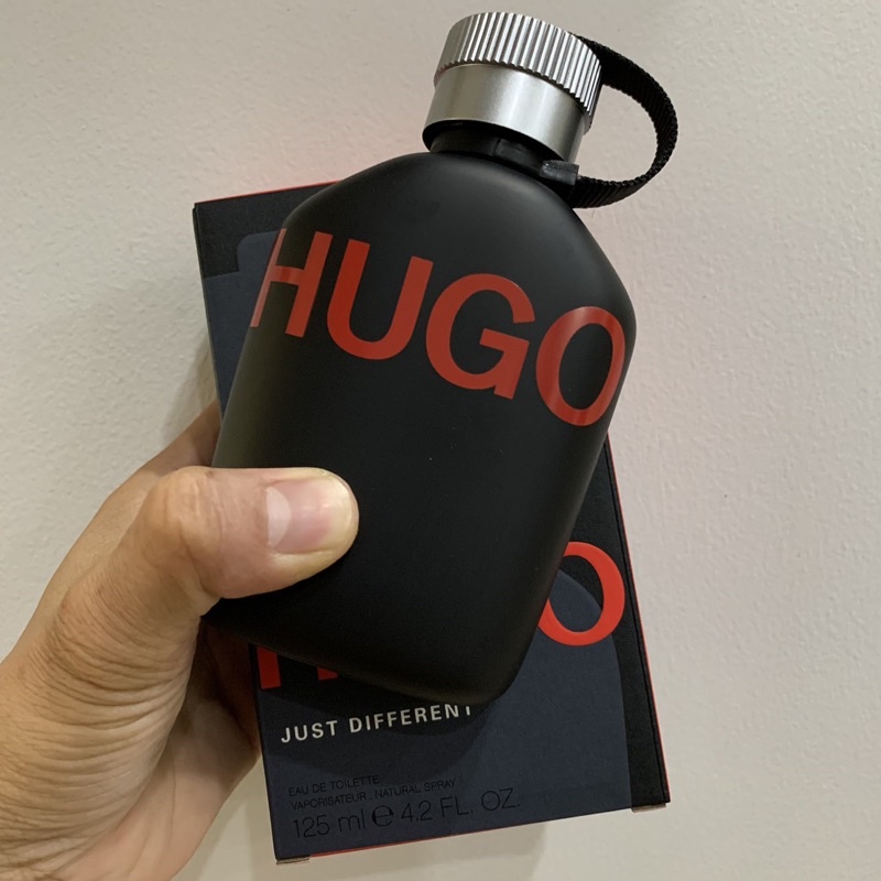 Nước hoa nam Hugo Boss Just Different EDT 125ml (Bản 2021 sx không có bao kiếng ngoài)