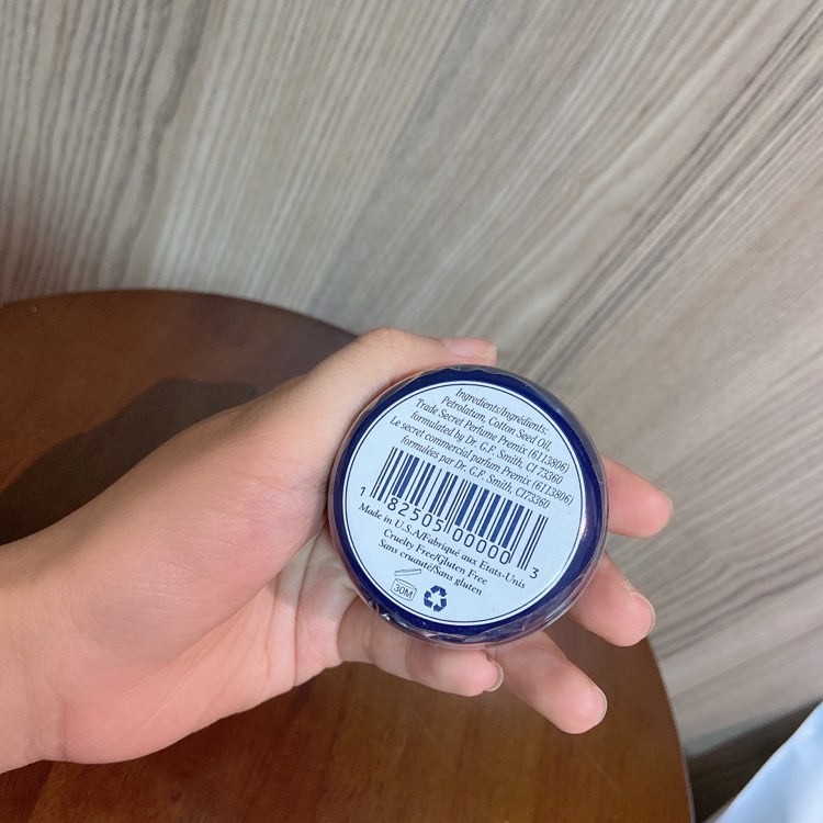 Son dưỡng Rosebud Salve