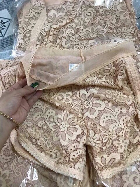 Quần bảo hộ mặc trong váy ren hoa cúc cao cấp  HONEYSHOP | BigBuy360 - bigbuy360.vn