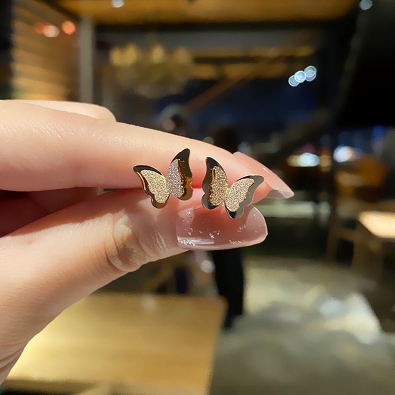 Bông tai nữ TITAN NGUYÊN CHẤT khuyên tai nữ KHÔNG GỈ hình bươm bướm xinh xắn trang sức thời trang thanh lịch