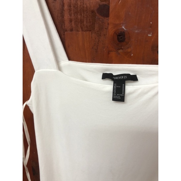 Đầm dây body f21