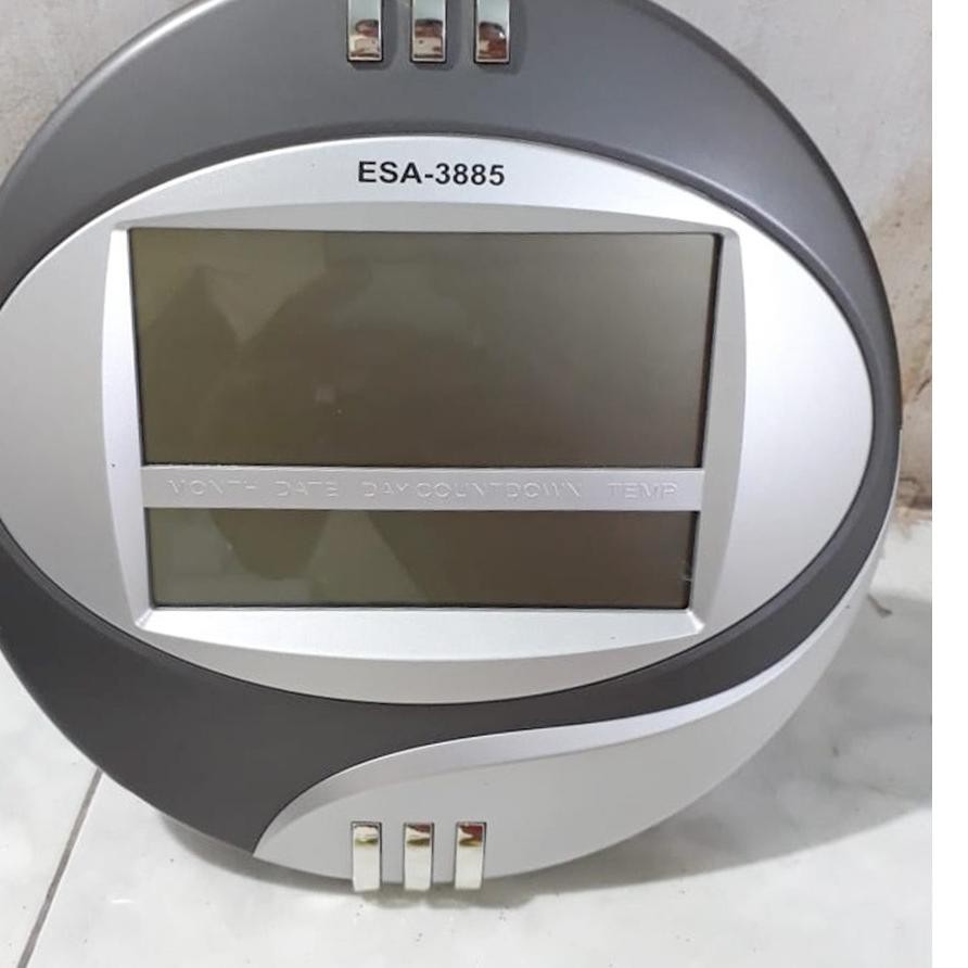 Đồng Hồ Treo Tường Kỹ Thuật Số ESA 3806T / 3885 - Bàn Chân Hoàn Thiện - Màu Sắc Ngẫu Nhiên